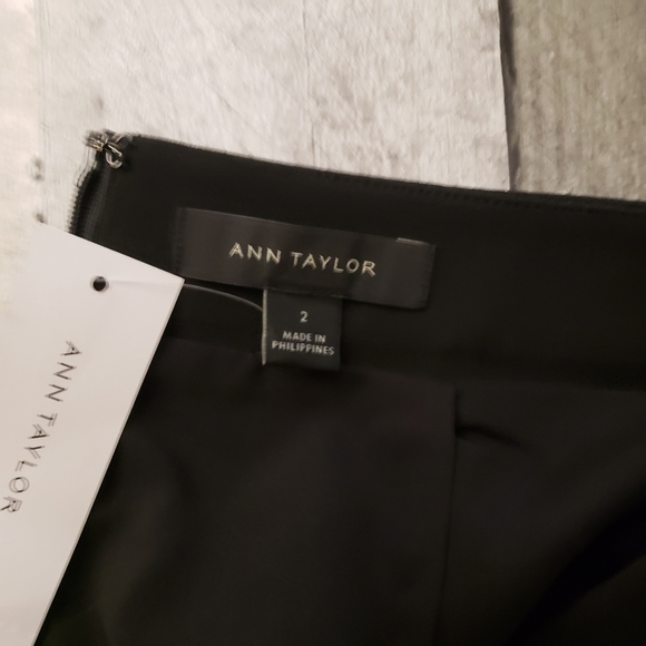Ann Taylor Pencil Skirt BLK Size 2 - Picture 3 of 3